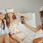 Navigating Sleepovers in a Friends-With-Benefits Relationship
