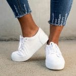 Styling Sneakers with Capri Pants: 20 Fabulous Pairing Ideas
